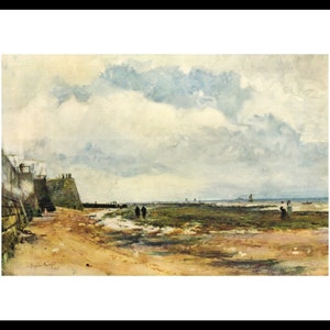 Puede incluir: Una pintura de acuarela que representa un paisaje marítimo con un muro de piedra y una playa de arena. El cielo está nublado y el agua está tranquila. Hay algunas personas caminando por la playa y un velero en la distancia.