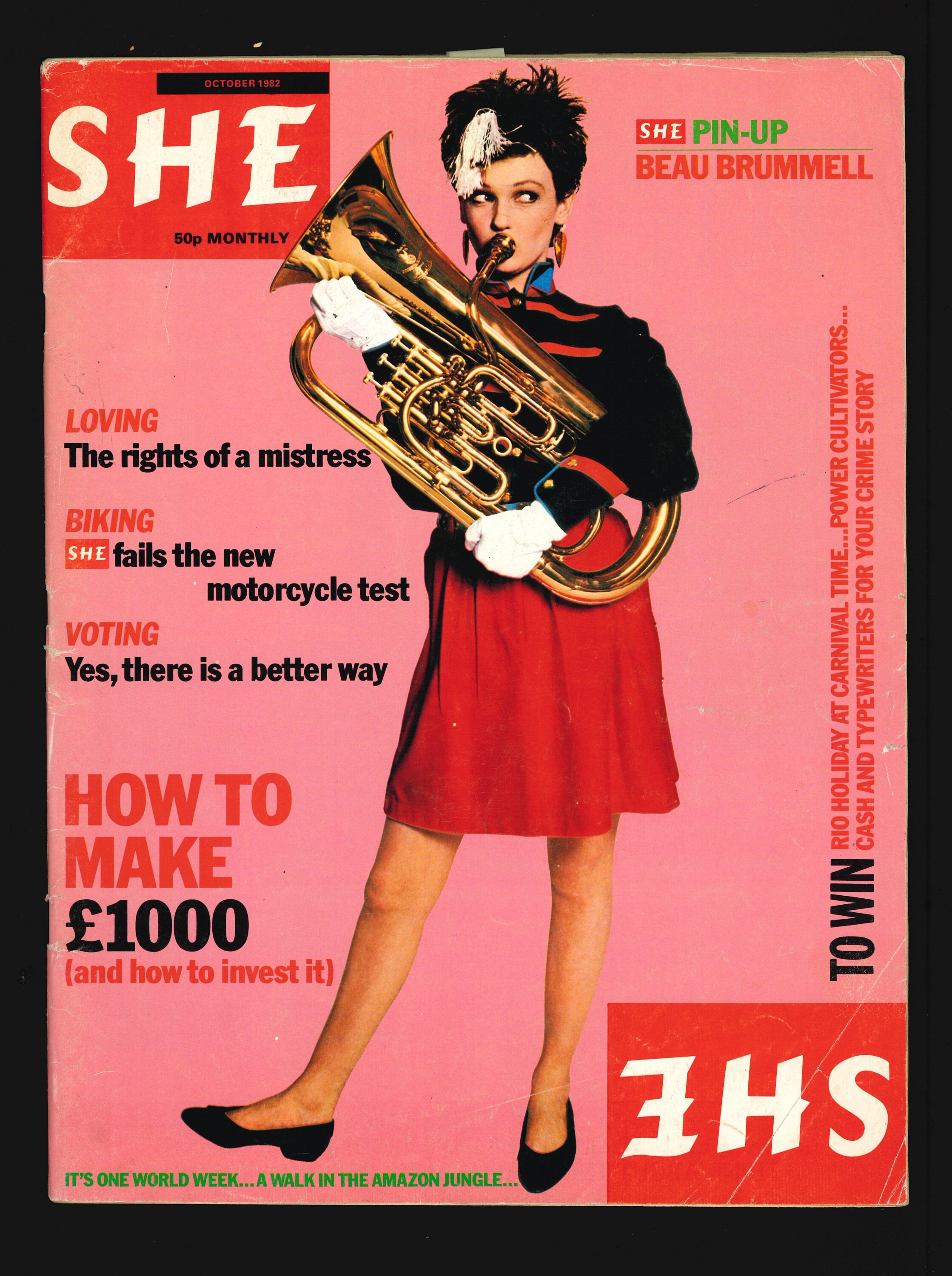 アンテイ-ク、フアツシヨン誌(The Lady、英国) The lady magazine cover hi-res stock photography and images
