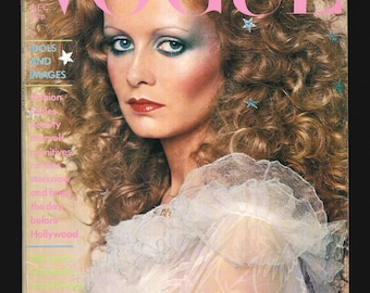 Vogue UK Dec 1974 British Original Vintage Fashion Magazine Twiggy