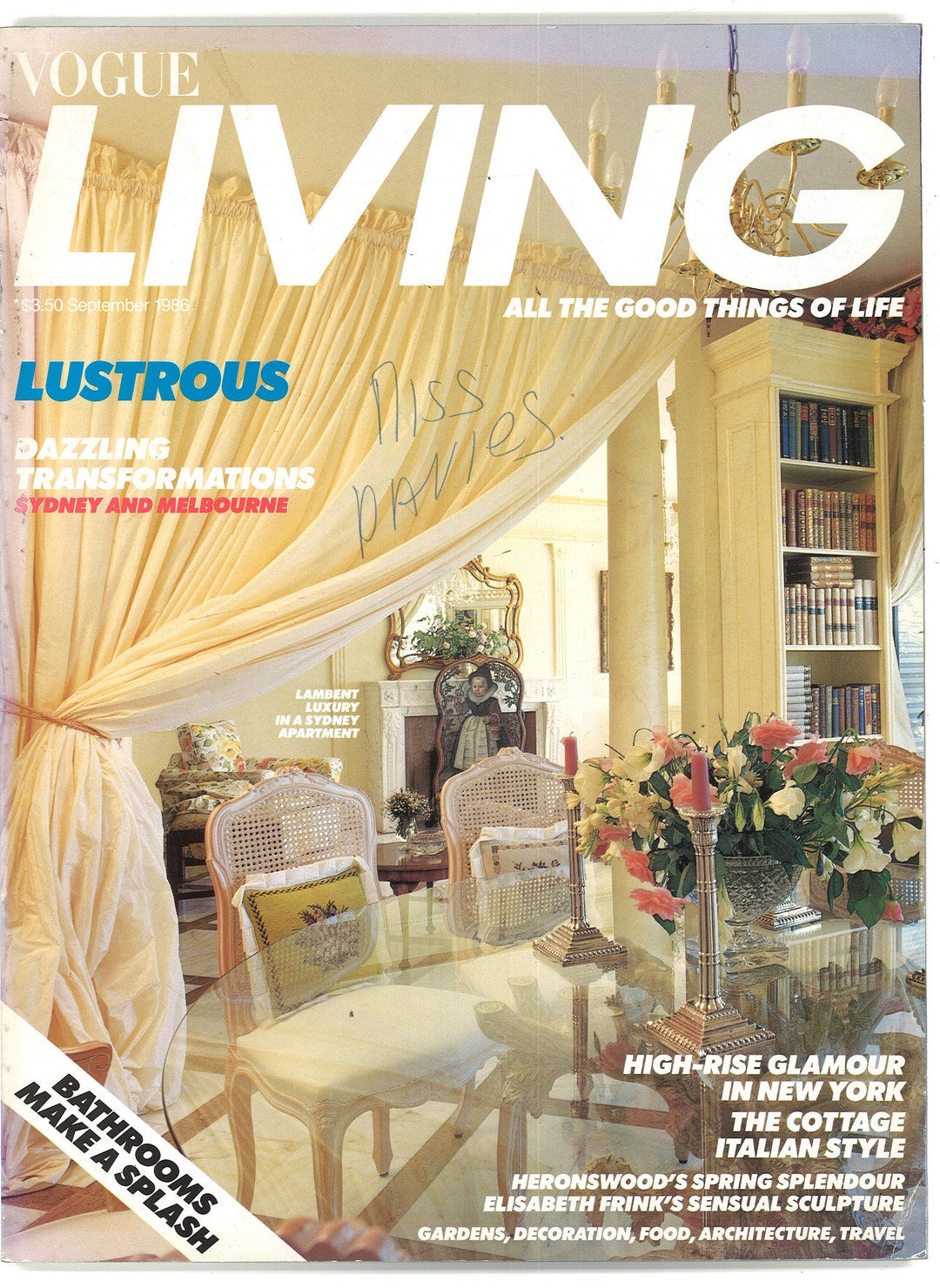 趣味 Vogue Living November/December 2020 Rebecca Caratti's editor's letter: September/October 2020