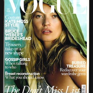 Vogue UK Oct 2008 British Original Fashion Magazine Cover: Kate