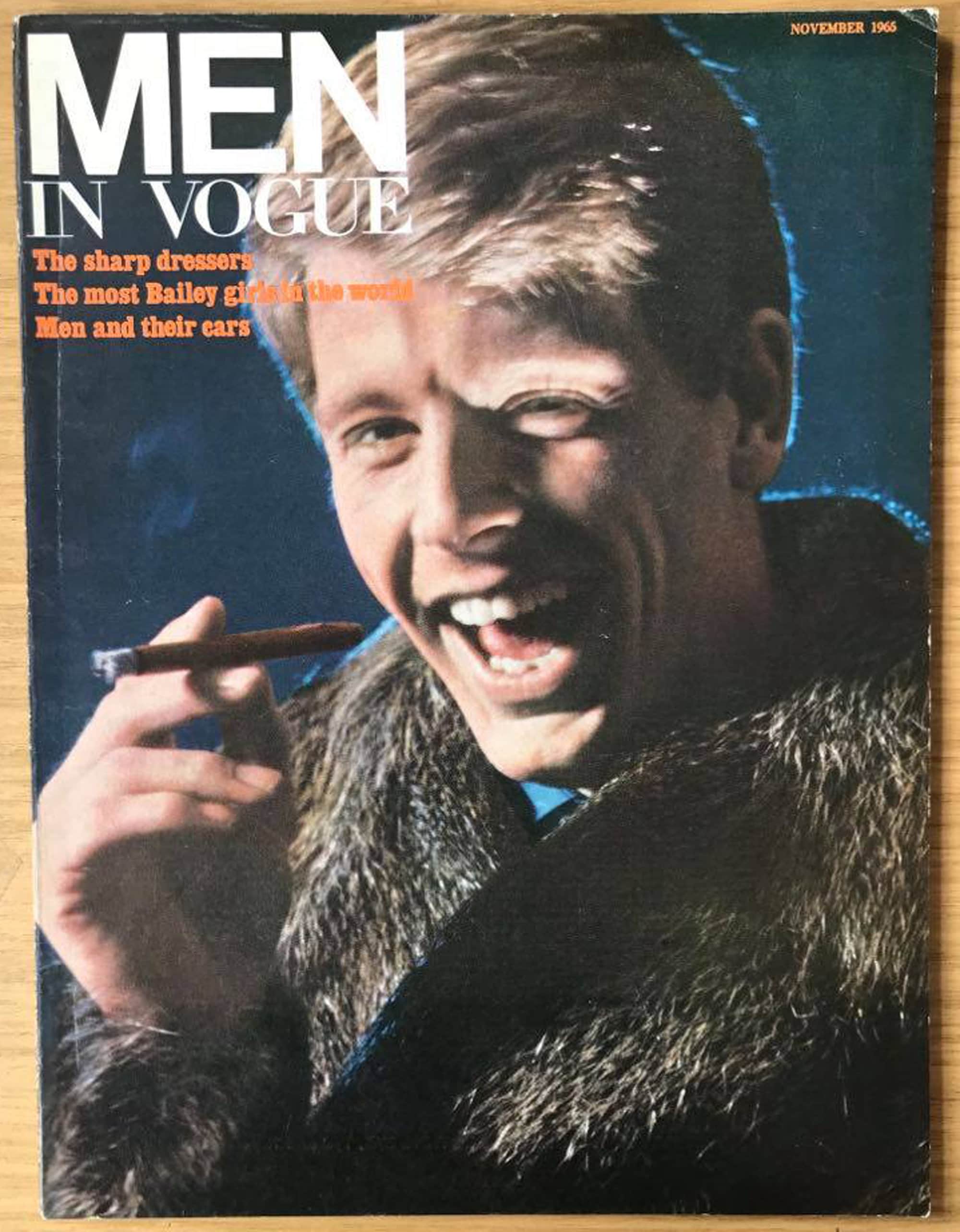 【ヴィンテージ雑誌】VOGUE JANUARY 1965年 ヴォーグ 希少 il_fullxfull.2366582266_mfxj.jpg