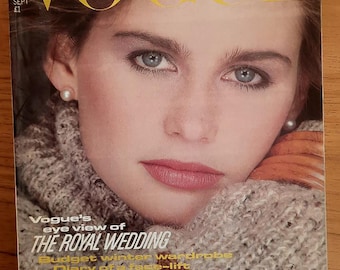 Vogue UK September 1981 British Original Vintage Fashion Magazine Julie Foster cover Diana Wedding inside