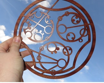 Custom Gallifreyan wood sign with your Name - Inspired by Doctor Who