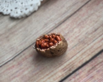 Jacket potato and bake beans charm , miniature food jewellery , polymer clay keyring , charm , necklace