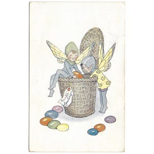 Cartolina d'epoca con auguri di Pasqua, elfi e uova colorate, cesto, anni '20