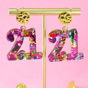 Birthday Number Earrings – Glitter Dangle Jewelry – Custom Ages 21 30 40 50 99 100 – Celebration Earrings – Party Gift for Her
