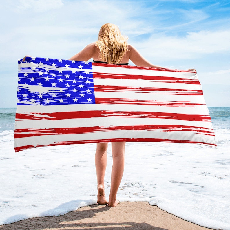 Полотенце флаг. Пляжное полотенце флаг США. Пляжное полотенце флаг Кубы. Beach Towel White Red. Beach Towel White Red cartoon.