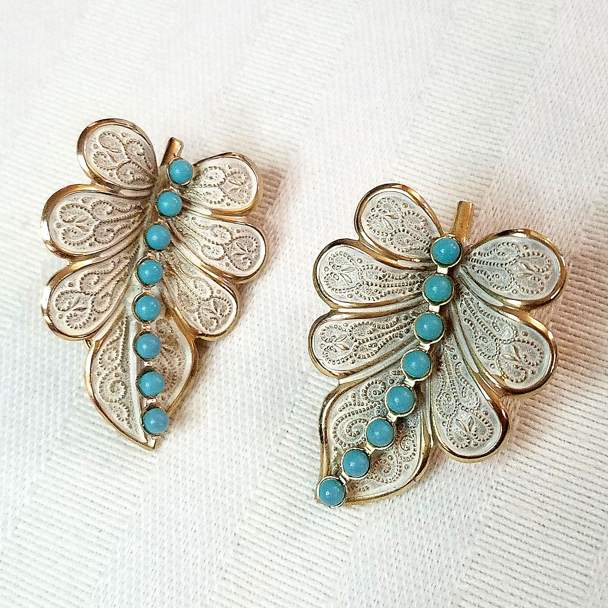 Vintage Leaf Shaped Clip On Earrings With Turquoise Colored Etsy