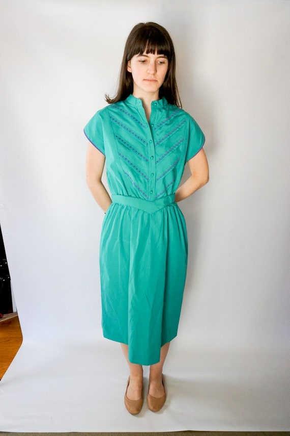 Teal belted dress - image 2