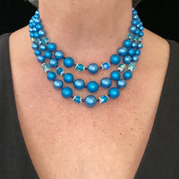 Vintage Turquoise Matte and Pearlized Lucite and Glass Bead Necklace, Cut Glass Bead and Silver Tone Necklace
