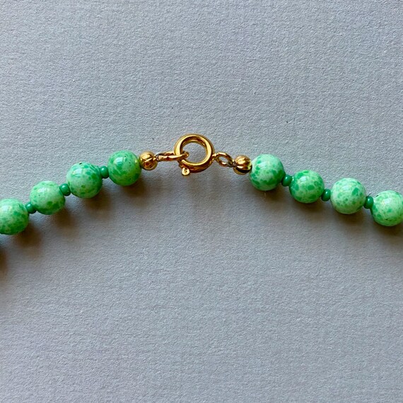 Vintage Green Glass Bead Necklace, Peking Glass B… - image 8