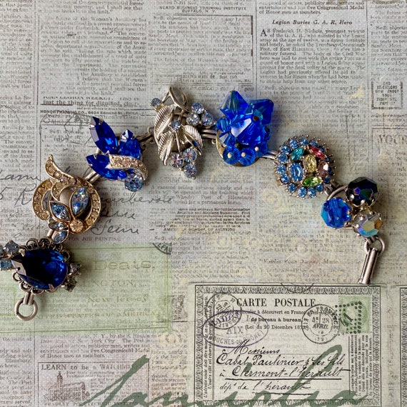 Charm Link Bracelet made from Repurposed Vintage … - image 1