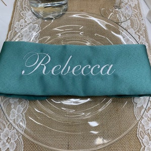 Servilletas de boda personalizadas bordadas por fichas de boda