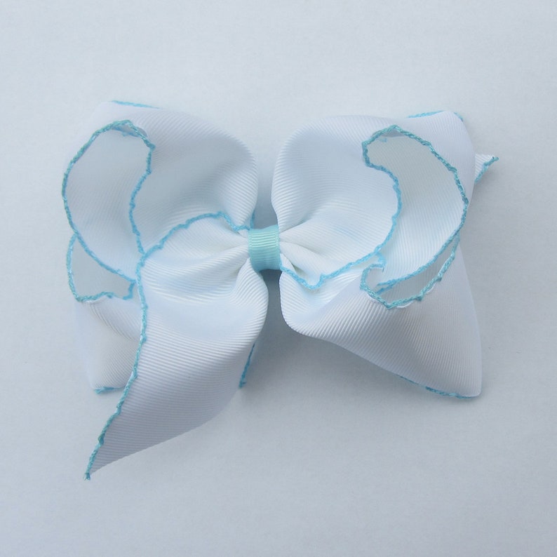 5 inch White and Lavenda Moonstitch Hair Bow , hair bow,Moonstitch ribbon,sewing ribbonbirthday gift, kids gift,christmas gift 7