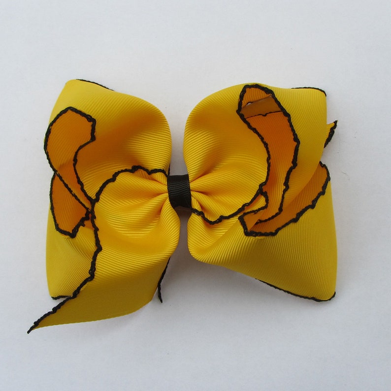 5 inch Black and yellow Moonstitch Hair Bow , hair bow,Moonstitch ribbon,sewing ribbonbirthday gift, kids gift,christmas gift 6