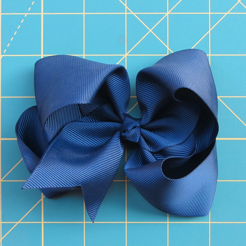 Navy color hair bow, christmas gift, girls hair bows, large hair bows,birthday gift, boutique bows 4 inch