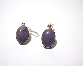 Ohrhänger aus violettem Jade und Sterlingsilber, Qualität AA
