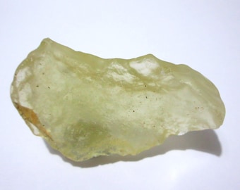 Libyscher Goldtektit (Libysches Wüstenglas) - 34,7 g (173 ct)