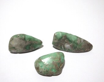 3 Variscit in Matrix Trommelsteine A Qualität (small)