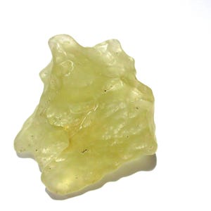 Libyscher Gold-Tektit (libysches Wüstenglas) &#39;AA&#39; Grade - 17,4g