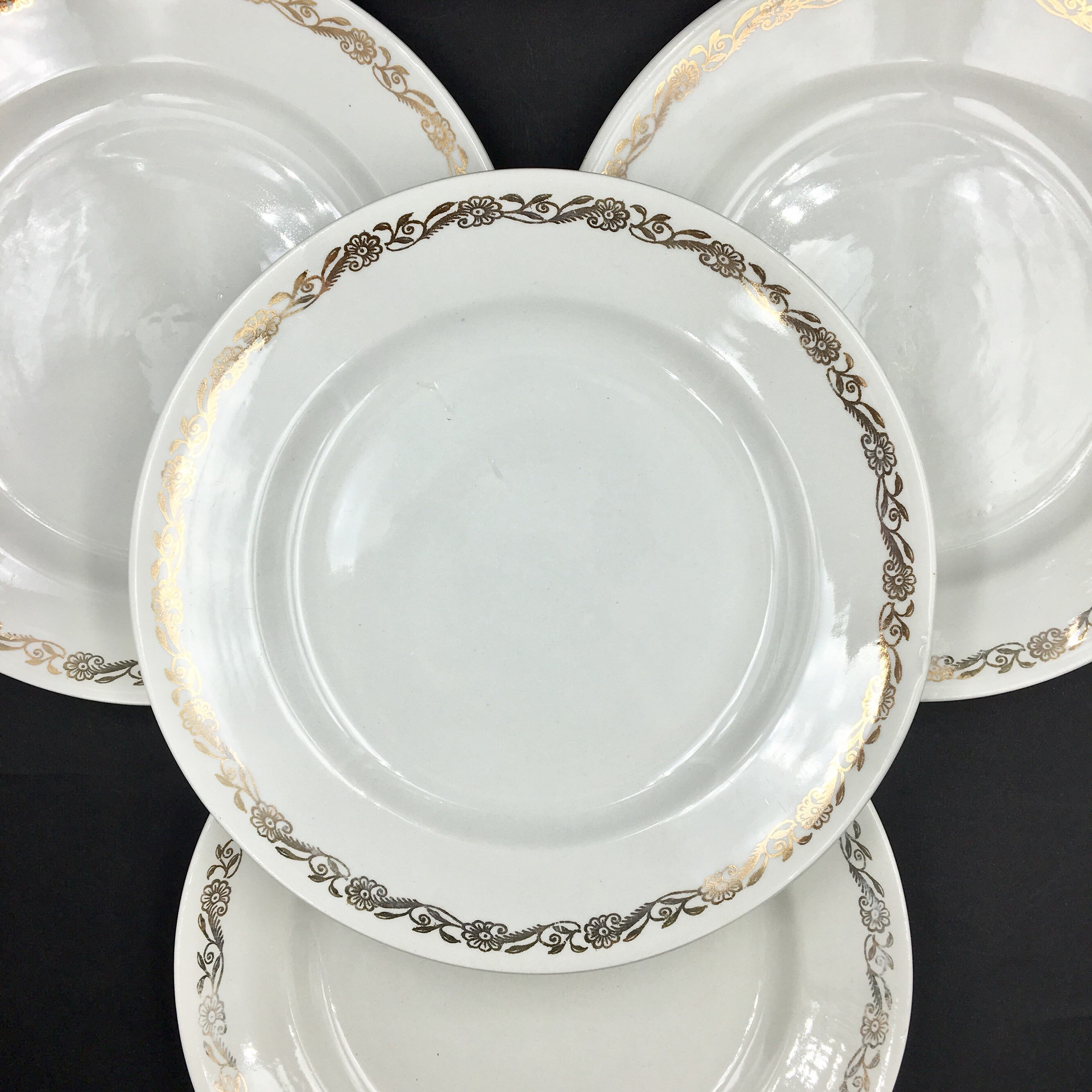 Assiettes à Dessert. Sarreguemines. Digoin. Assiettes Gâteau. Terre Blanche. Rétro. Assiette Ancienn