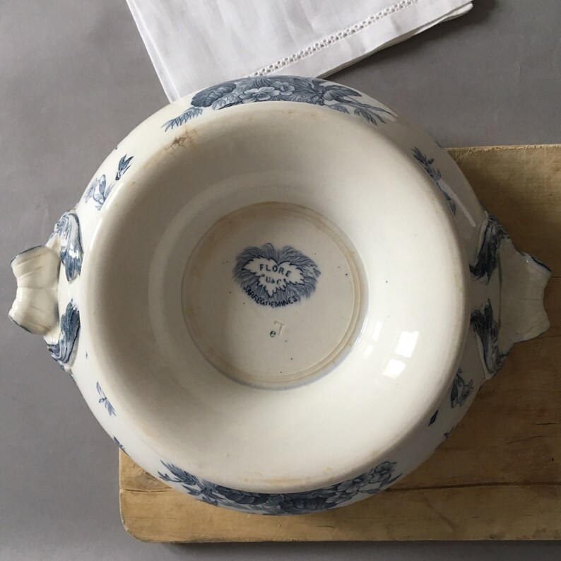 French Vintage Flore Floral Tureen Vintage Tureen Antique Soup Bowl Blue Soup Server Soup Dish Vintage Sarreguemines Soup Tureen