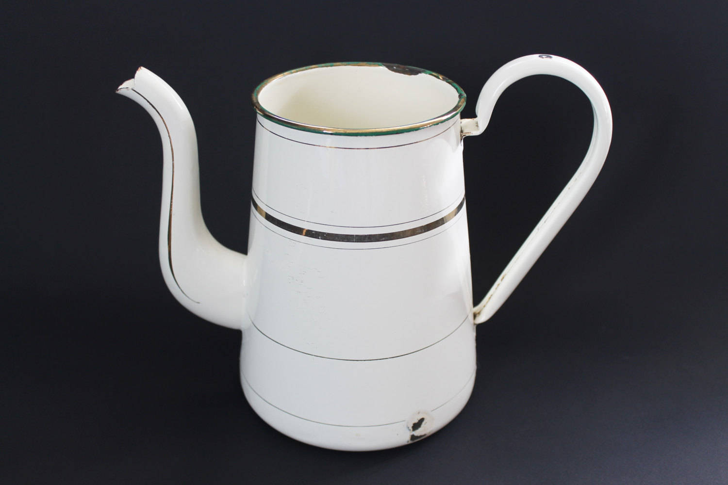 Enamel Teapot, Enamel Vase, Français Coffee Maker, Enamelware, White Pichet Émaillé, Vintage, Decor,