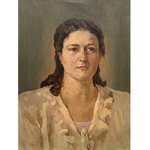 Mid century original oil painting Antique portrait of a girl by Ukraine artist A.Shkurko 1952 Wall art, Portrait of a woman, Female portrait