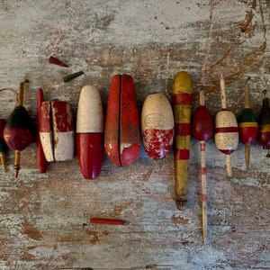 Vintage Fishing lure / Bobbers / Dobbers / Fishing float