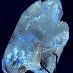 MULTICOLOR Golden Enhydro Petroleum Included Quartz Fluorescent UV Reactive Skeletal Fenster Crystal