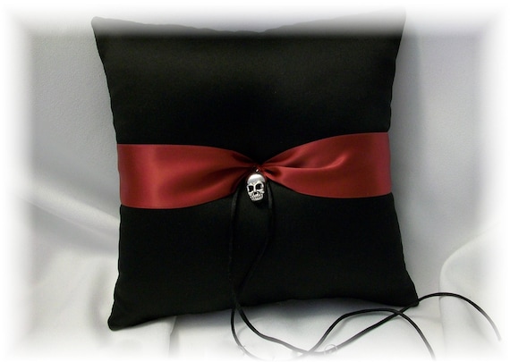 Gothic Wedding Black Ring Pillow, Skull Wedding Ring Bearer Pillow, Halloween Wedding Ring Pillow- The Romona, Goth Wedding, Alternative  