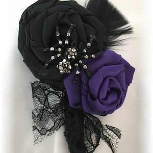 Gothic Wedding Black and Purple Groom Boutonniere, Gothic Wedding Boutonniere, Purple Gothic Button Hole, Goth Wedding, Alternative Wedding