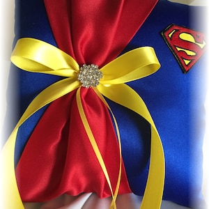 Elegantes königsblau rotes Ringkissen Superhelden Hochzeit Ringkissen Superhero Hochzeit Ringkissen Comics
