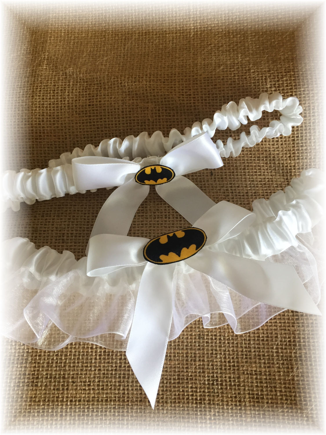 Bat Wedding Bridal Garter- White, Superhero Bridal Garter, Garter for  Bride, Garter Set