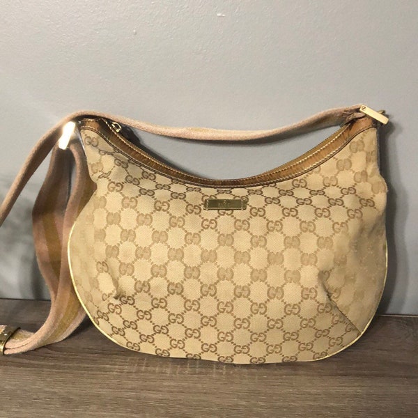 Gucci crossbody bag
