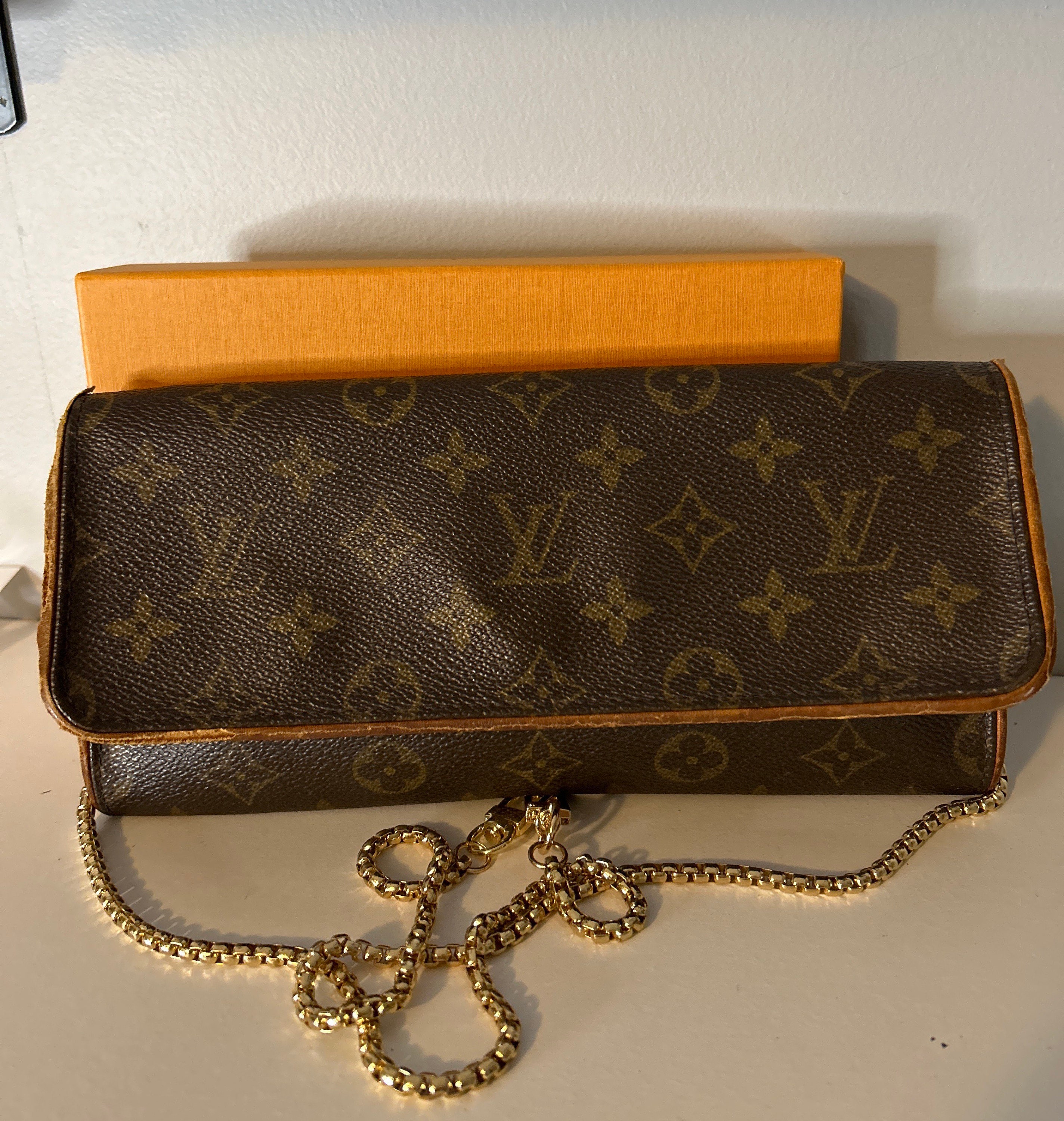 Louis Vuitton Pochette Twin GM