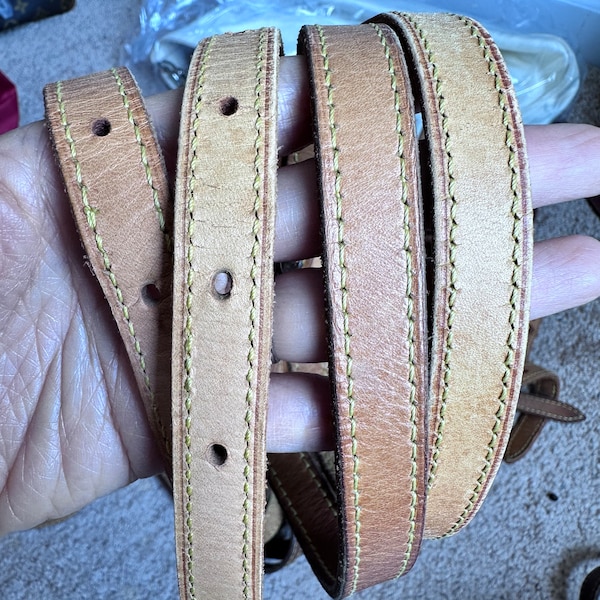 Louis Vuitton leather strap set