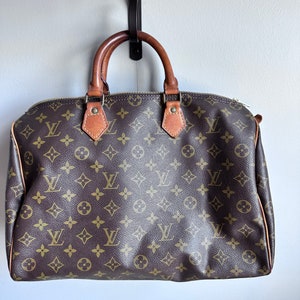 New Vintage x Louis Vuitton Speedy 35 with Hand-Painted Melting Star —  Etc