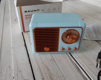 Brand New Mini Retro Bluetooth Speaker - Mint Green Radio Looking Speaker