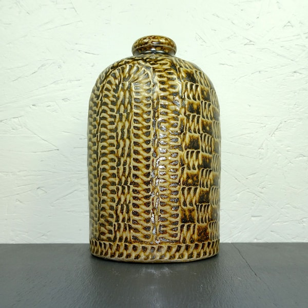 Vase Keramik Dekor strukturiert ocker beige, Studiokeramik, Kunst Töpferei WGP  FAT LAVA  392g signiert