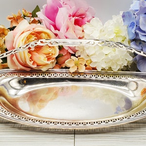 Silver Plated 14.5" Pastry Basket Meriden S.P. Co No Monogram Easter Basket ! Centerpiece