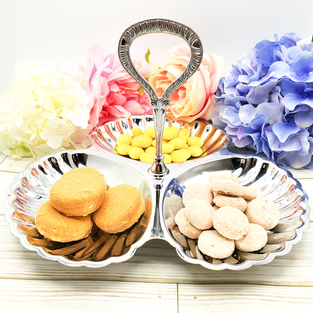 Shell Biscuits Stainless Steel 3 Shell Pastry Biscuit Tray W Center Handle Tidbits ...