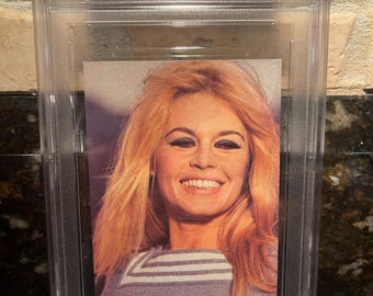 1969 Brigitte Bardot Bergmann Verlag Show Top Stars Rare PSA 4 Graded Encased
