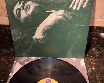 ​【グリーン盤】The Smiths / The Queen Is Dead The Smiths - The Queen Is Dead - Amazon.com Music