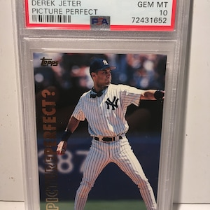 1999 Topps Derek Jeter PSA 10 Picture Perfect Graded Encased Authenticated GEM MINT