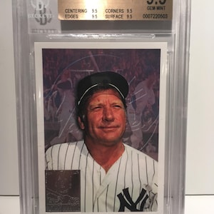 1996 Topps Mickey Mantle #7 Beckett 9.5 Gem Mint - Yankees Commemorative