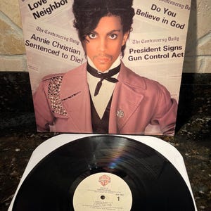 Prince &quot;Controversy&quot; 1980&#39;s LP Vinyl Record Excellent Condition! - Free Shipping!