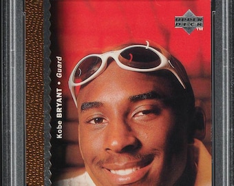 Tarjeta de novato de Kobe Bryant de Upper Deck 1998 #58, calificación PSA 9 -- Tarjeta legendaria del Salón de la Fama de Los Angeles Lakers