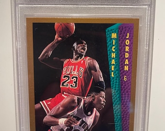 Hall of Fame Michael Jordan 1992 Fleer #273 PSA 9 Mint Chicago